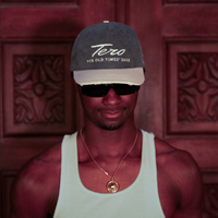 FADED DISTRESSED HAT - BLACK